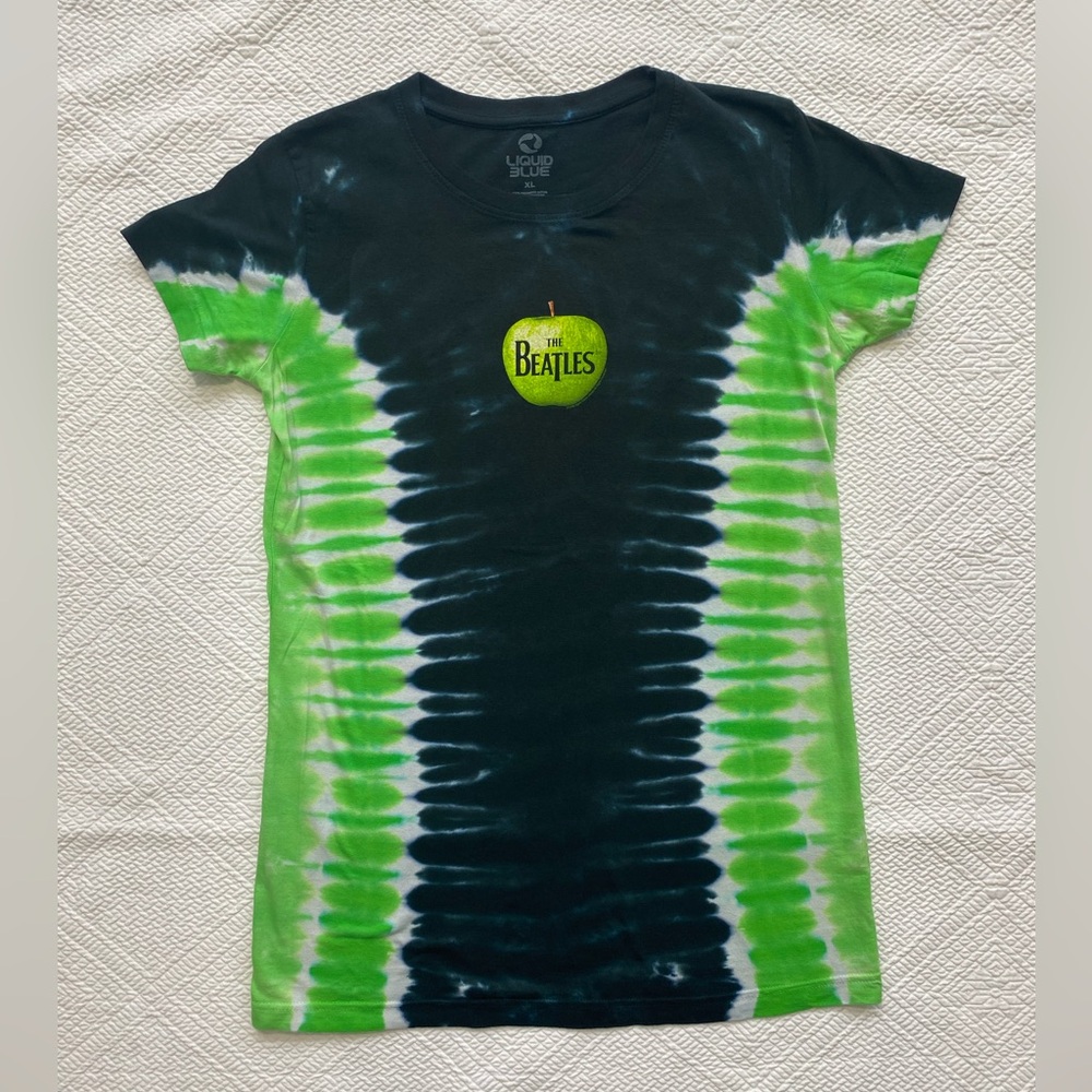 Liquid Blue The Beatles Apple shirt
